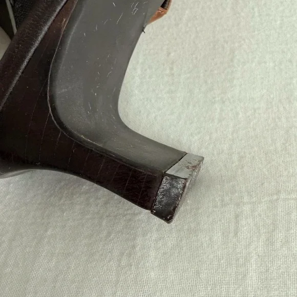 LifeStride Brown Crocodile-embossed Leather Slingback Kitten Heel Sandals - Picture 8 of 8